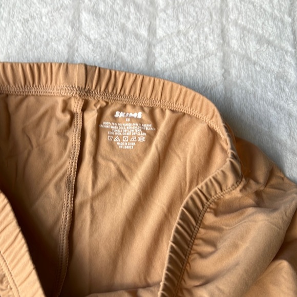 Skims Fits Everybody Bike Short - Picture 7 of 8